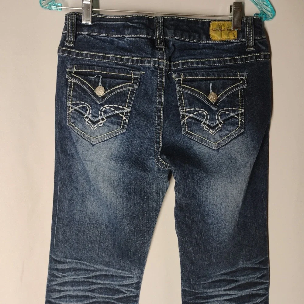 Wishful‎ Park Womens Juniors 9 (28x31) Bella Boot Cut Whiskared Blue Jeans